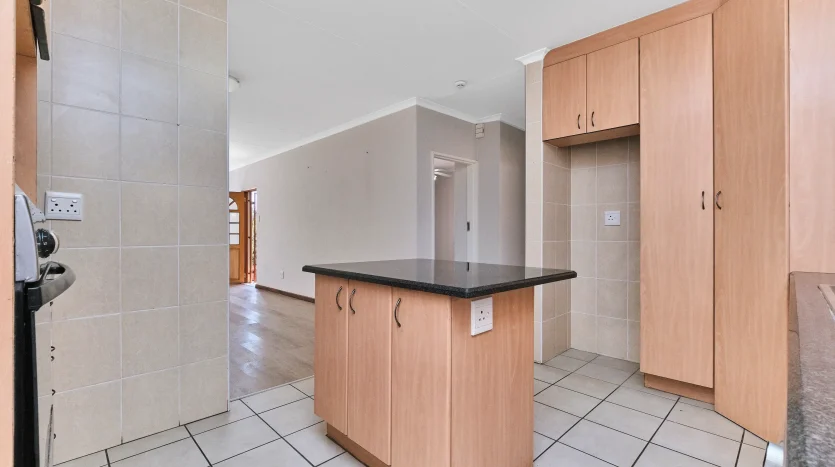 Harveston Retirement House For Sale (107)